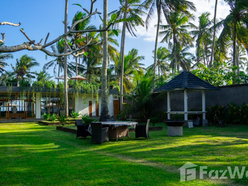 6 Bedroom Villa for sale in Pekutatan, Bali