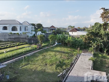 Land for sale in Kerobokan, Bali