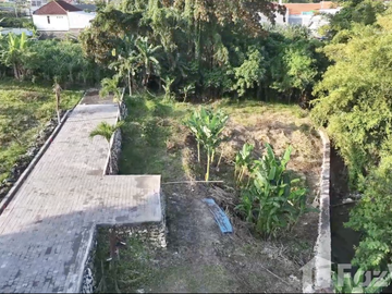 Land for sale in Kerobokan, Bali