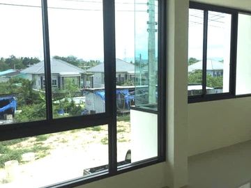 2 Bedroom Townhouse for sale in Bang Khem, Phetchaburi