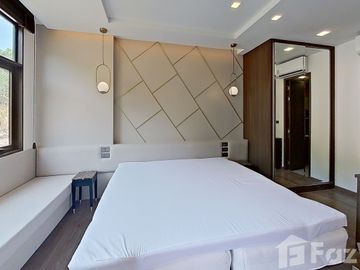 1 Bedroom Condo for sale at The Proud Residence