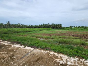 Land for sale in Ban Mo, Phetchaburi
