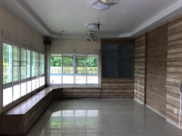 Large detached house, Pruksa Thani Village, wide area, complete functions, ready to move in, good price!