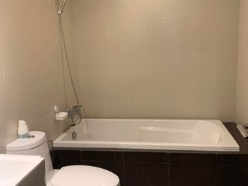 Noble remix Thonglor One Bedroom