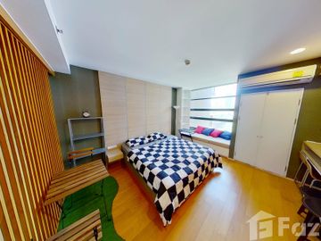 Studio Condo for rent at The Alcove Thonglor 10