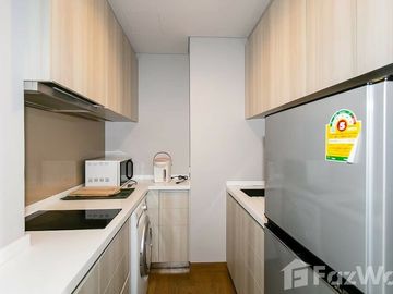 2 Bedroom Condo for rent at The Lumpini 24