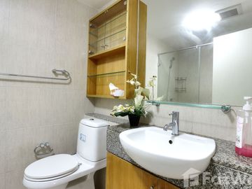 1 Bedroom Condo for rent at The Clover