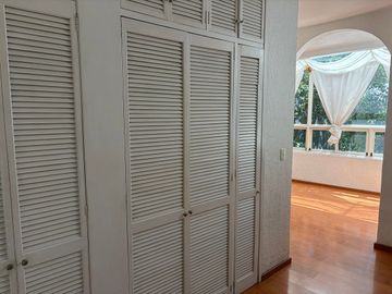 Casa en Venta en Naucalpan, Estado de México – Conjunto Residencial con Terraza
