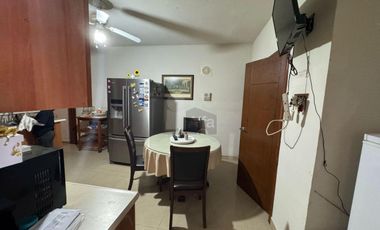 Casa en venta, Cumbres 5to sector, Monterrey, Nuevo León.