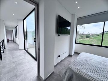 VENTA DE CASA CAMPESTRE EN VIA SAN VICENTE FERRER - VEREDA CHAPARRAL