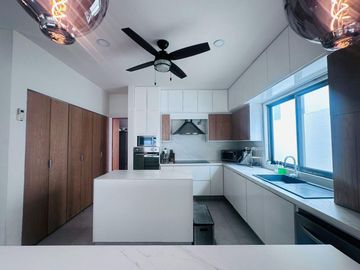 CASA EN VENTA EN RESIDENCIAL CUMBRES