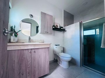 CASA EN VENTA EN RESIDENCIAL CUMBRES