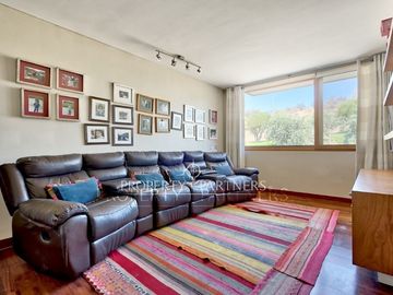Exclusivo depto Valle Escondido, vista cordillera y cancha de golf