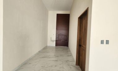 Casa en Venta en Frac. Haciendas Santa Fe, LEON, GTO. junto a la Universidad IBERO. Una planta nueva