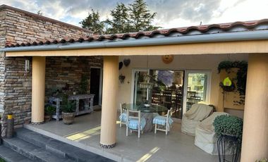CASA EN VENTA EN ACULCO