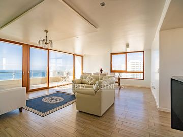 Exclusivo Penthouse con vista Soñada al mar, Edificio Costa Elqui.