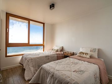 Exclusivo Penthouse con vista Soñada al mar, Edificio Costa Elqui.