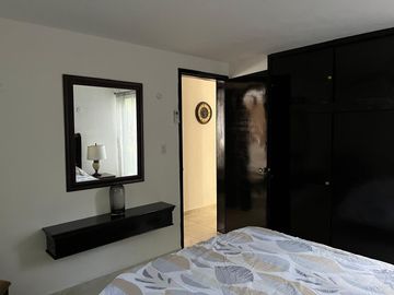 DEPARTAMENTO AMUEBLADO EN RENTA EN AV LABNA