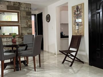 DEPARTAMENTO AMUEBLADO EN RENTA EN AV LABNA