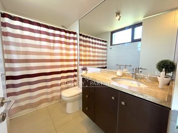 Precio Rebajado! Exclusivo Dpto en la torre más deseada del condominio