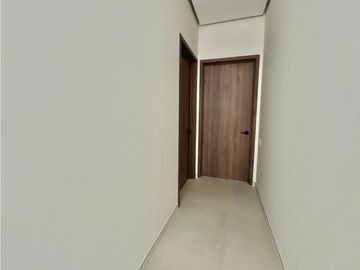 Venta de Casa Duplex en Residencial The Woods, Santa Maria