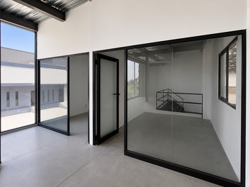 Bodega industrial de 1,384 m2 a 5 minutos del Periferico