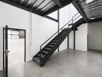 Bodega industrial de 2,800m2 a 5 minutos del Periferico