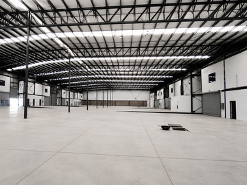 Bodega industrial de 2,800m2 a 5 minutos del Periferico