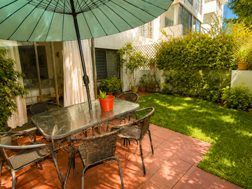 DEPA ILUMINADO CON PATIO EXCLUSIVO EN REÑACA