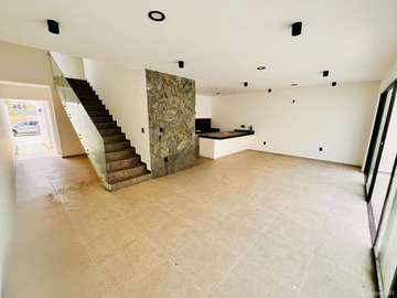 Casa en venta en Veracruz con 4  hab, una en P.B. Fracc. Punto Lomas
