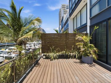 Casa tipo townhouse en Venta 4 recámaras , con Paneles solares , en Puerto Cancun.