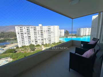 Oportunidad Única: Departamento Amoblado en Condominio Estilo Resort con Salida Directa a Playa Grande