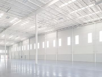 Renta Nave de 3,288m2 en parque en Guadalupe Nuevo León