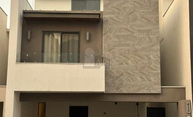 Casa sola en venta en Montenova, García, Nuevo León