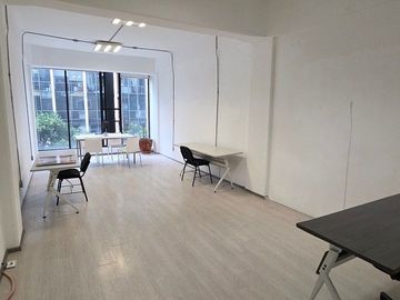 Oficina 42m2 acondicionada en la Roma