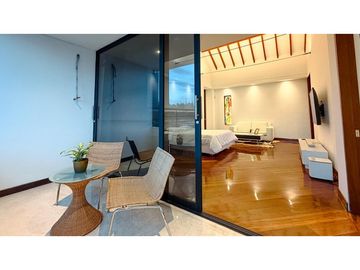 Casa de dos niveles para la renta amoblada en Palmas