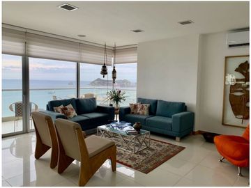 Apartamento DELUXE con Vista al Mar en Primera Línea de Playa - 005 R