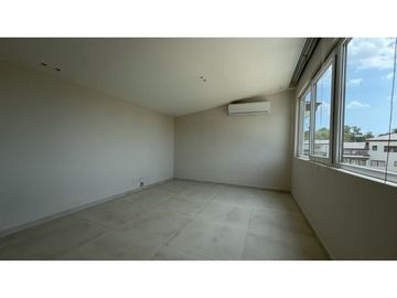Venta de Casa Unifamiliar en PH The Woods, Santa María