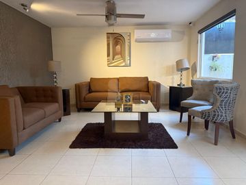 Casa en venta, Cumbres Elite en Monterrey Nuevo León.