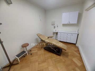 Casa Comercial en Providencia, Especial para Clínica Estética o de Salud