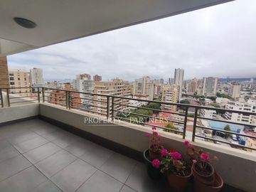 Céntrico departamento con hermosa vista en Viña del Mar