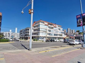 Departamento en venta frente a la playa de Reñaca.