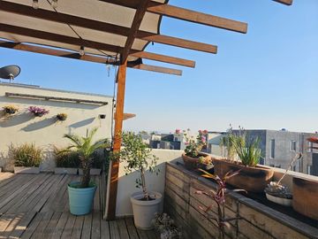 Casa en venta con cuarto de servicio en Santa Fe Juriquilla Queretaro
