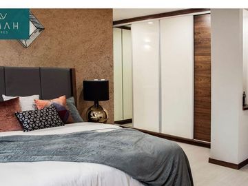 Departamento en Venta en Cumbres del Lago. Elevador, alberca, Putting Green. Qro