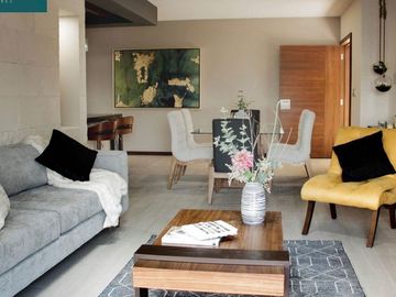Departamento en Venta en Cumbres del Lago. Elevador, alberca, Putting Green. Qro