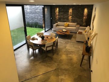 Residencia en Venta en Altos Juriquilla, Qro
