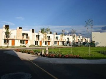 Casa en Venta Santa Fe Juriquilla, cuarto de tv, 3 recámaras para inversionistas
