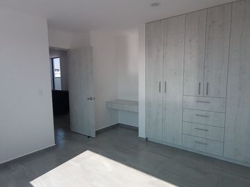 CASA EN VENTA EN COLINAS DE JURIQUILLA QUERETARO