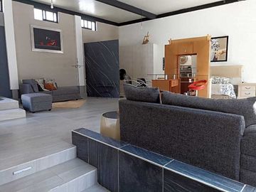 Renta de Casa tipo Loft en un solo nivel, amueblado.  Privada Juriquilla