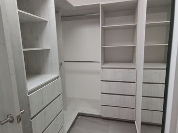 CASA EN VENTA EN COLINAS DE JURIQUILLA QUERETARO